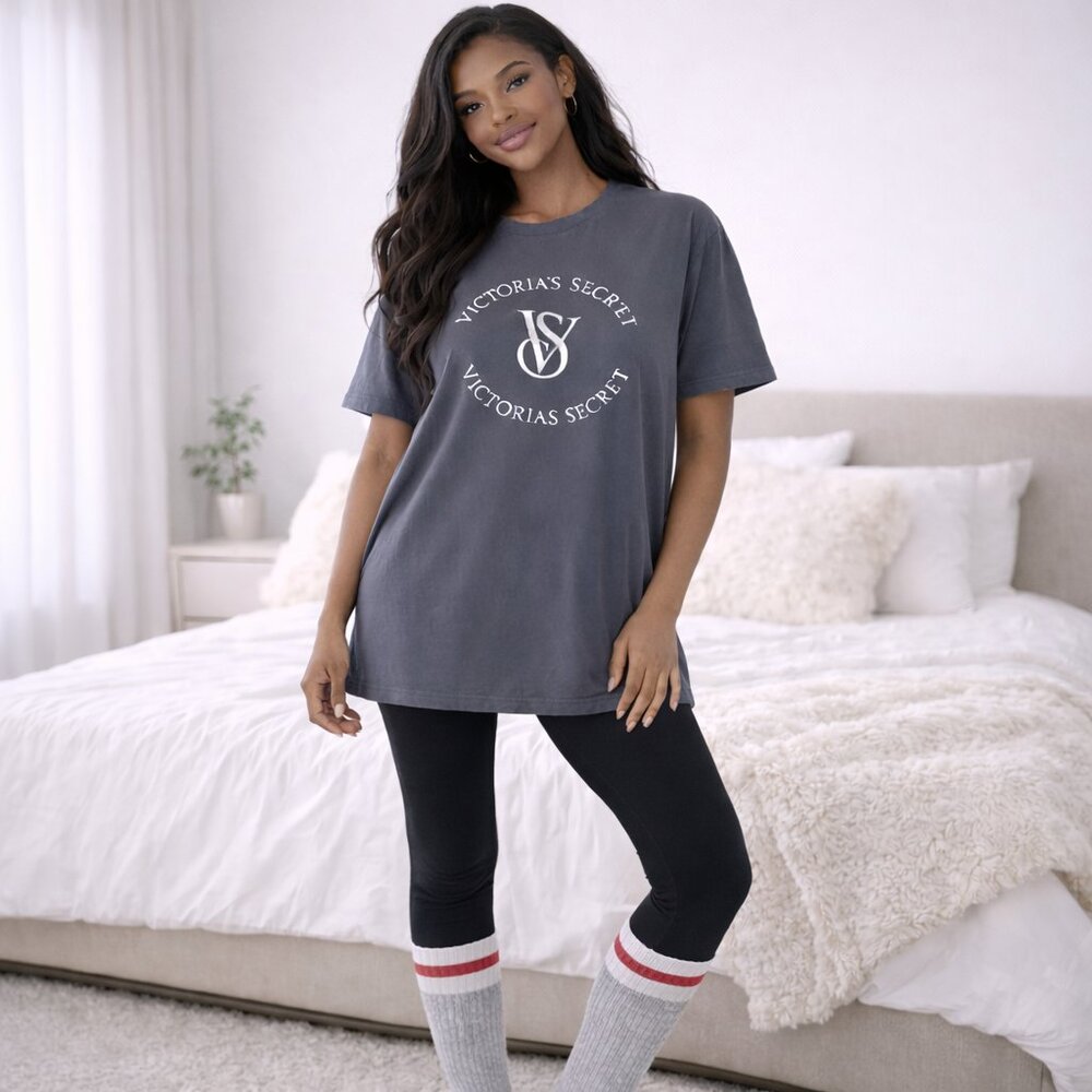 Victoria’s Secret Tee Bundle wit Ralph Lauren Wool Socks Juicy Couture Leggings